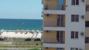 Apartment Rose Mamaia Nord Summerland